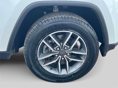 2021 Jeep Grand Cherokee - Photo 13