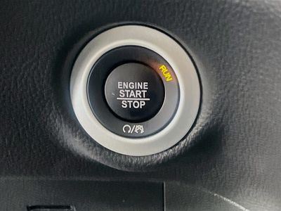 2026 Chrysler Pacifica — photo 19 view