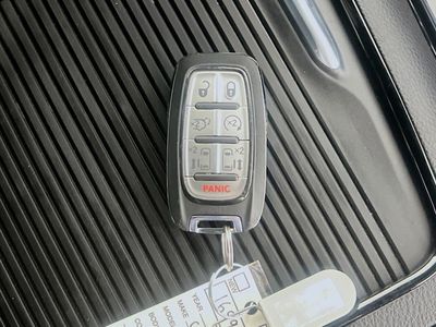 2026 Chrysler Pacifica — photo 33 view
