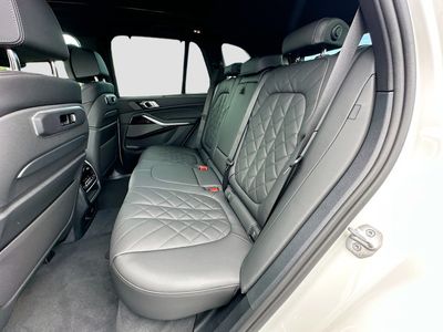 2026 BMW X5 - Photo 19