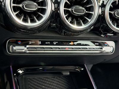 2026 Mercedes-Benz GLB — photo 26 view