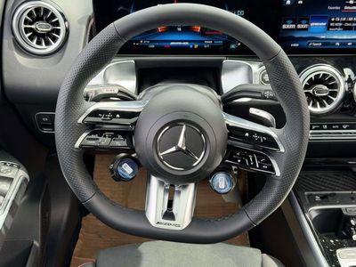 2026 Mercedes-Benz GLB — photo 18 view