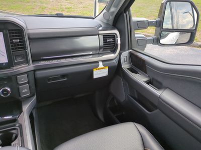 2026 Ford F-250SD — photo 16 view