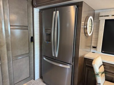2025 Newmar Ventana — photo 45 view