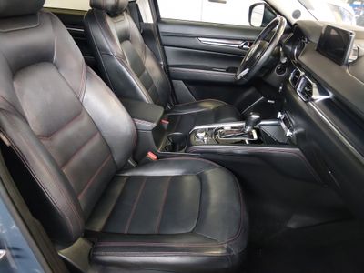 2025 Mazda CX-5 - Photo 21
