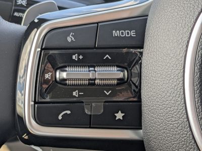 2026 Kia Carnival Hybrid - Photo 36