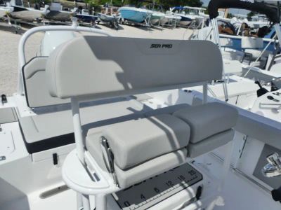 2027 Sea Pro 225 FLXR — photo 11 view