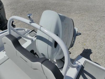 2027 Sea Pro 225 FLXR — detail view