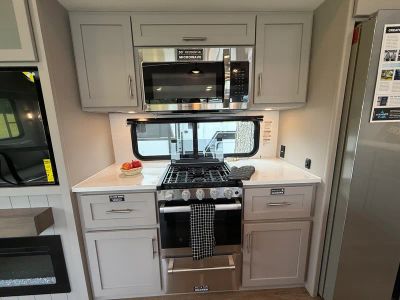 2026 Alliance RV Avenue - Photo 11