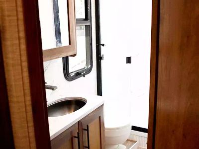 2024 Entegra Coach 32U - Photo 32