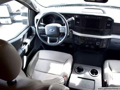 2024 Entegra Coach 32U - Photo 11