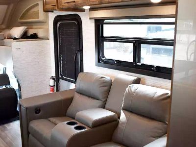 2024 Entegra Coach 32U - Photo 15