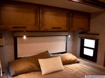 2024 Entegra Coach 32U - Photo 28