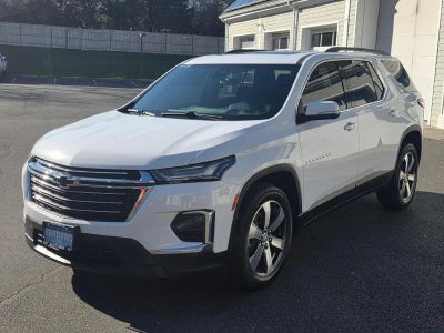 2023 Chevrolet Traverse — rear three-quarter view