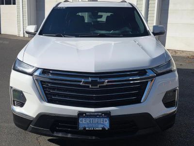 2023 Chevrolet Traverse — side profile view