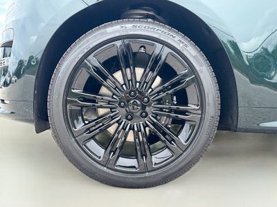 2026 Land Rover Range Rover Sport — photo 42 view