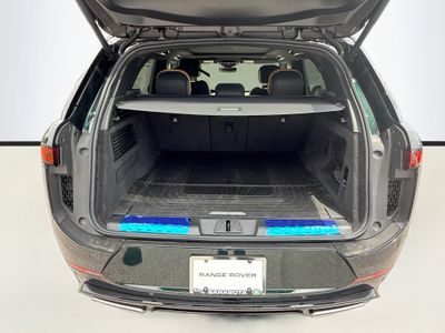 2026 Land Rover Range Rover Sport — photo 11 view
