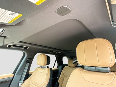 2026 Land Rover Range Rover Sport — photo 27 view