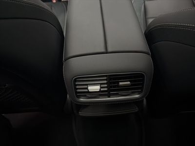 2026 Mercedes-Benz GLE - Photo 23