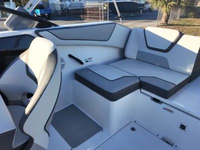2025 Yamaha SX220 - Photo 8