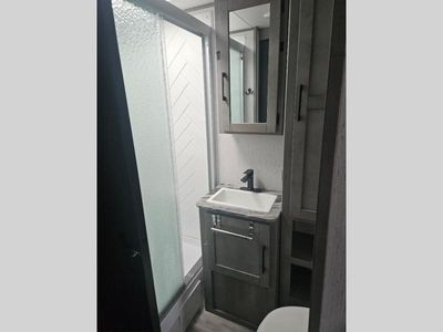 2022 Dutchmen RV Kodiak Cub — photo 15 view