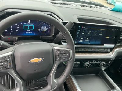 2026 Chevrolet Silverado 2500HD - Photo 15