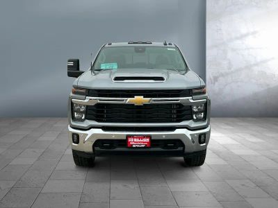 2026 Chevrolet Silverado 2500HD - Photo 2