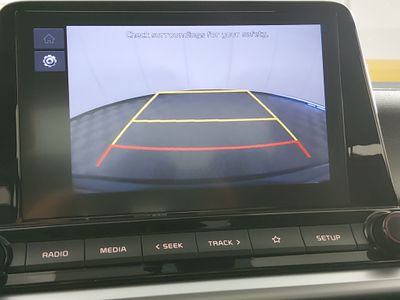 2023 Kia Forte — photo 16 view
