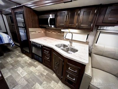 2019 Coachmen Mirada — engine compartment view