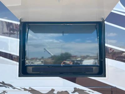 2020 Fleetwood PACE ARROW — photo 25 view