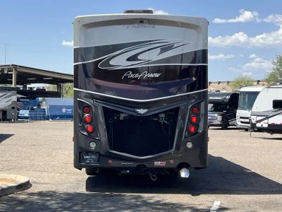 2020 Fleetwood PACE ARROW — photo 28 view