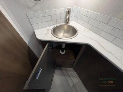 2026 Dynamax isata 6 — photo 43 view