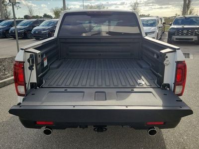 2026 Honda Ridgeline — photo 11 view