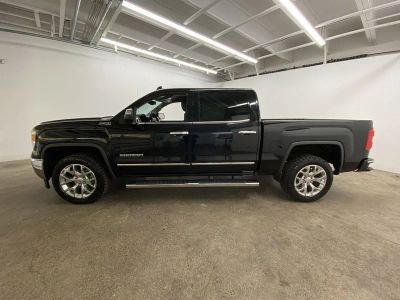 2015 GMC Sierra 1500 — rear three-quarter view