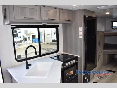 2026 Keystone Hideout Sport Double Axle — photo 14 view