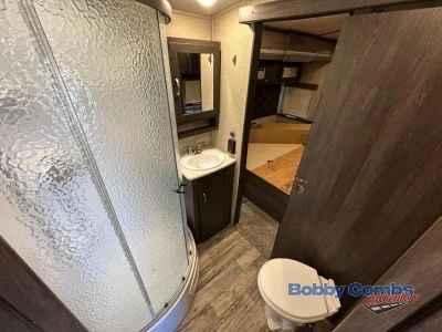 2019 Keystone RV Outback - Photo 11