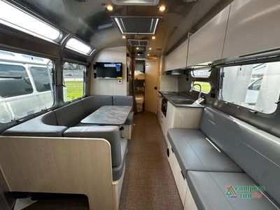2026 Airstream Flying Cloud - Photo 2