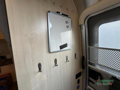 2026 Airstream Flying Cloud - Photo 32