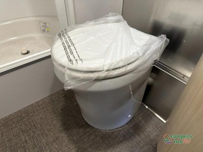 2026 Airstream Flying Cloud - Photo 44