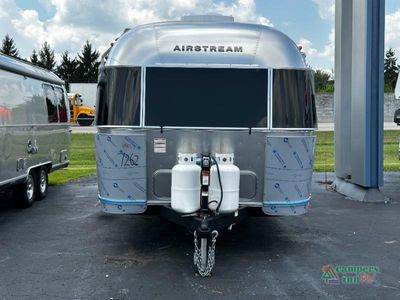 2026 Airstream Flying Cloud - Photo 3