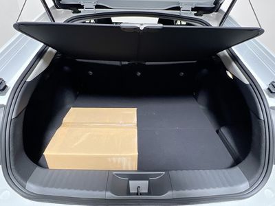 2026 Toyota Prius Plug-In Hybrid — photo 31 view
