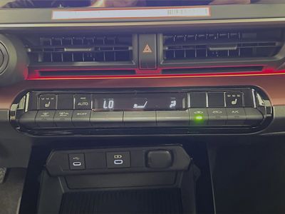 2026 Toyota Prius Plug-In Hybrid — photo 23 view