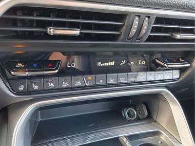 2026 Mazda CX-90 — photo 25 view