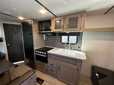 2021 Keystone RV Hideout - Photo 13