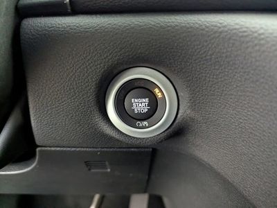 2026 Chrysler Pacifica — photo 22 view