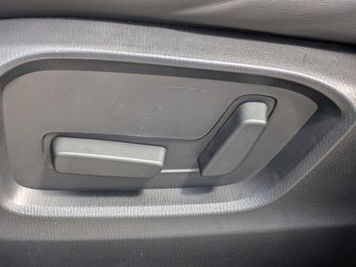 2025 Mazda CX-5 — photo 17 view