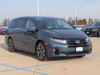 2025 Honda Odyssey - Photo 4