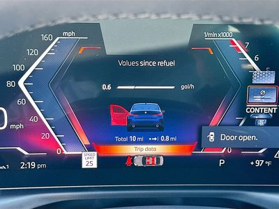 2026 BMW 3 Series — photo 9 view