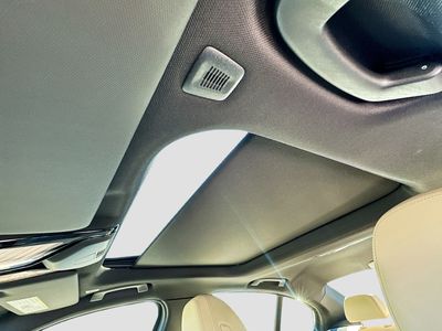 2026 BMW 3 Series — photo 15 view