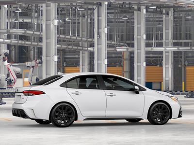 2026 Toyota Corolla — photo 11 view